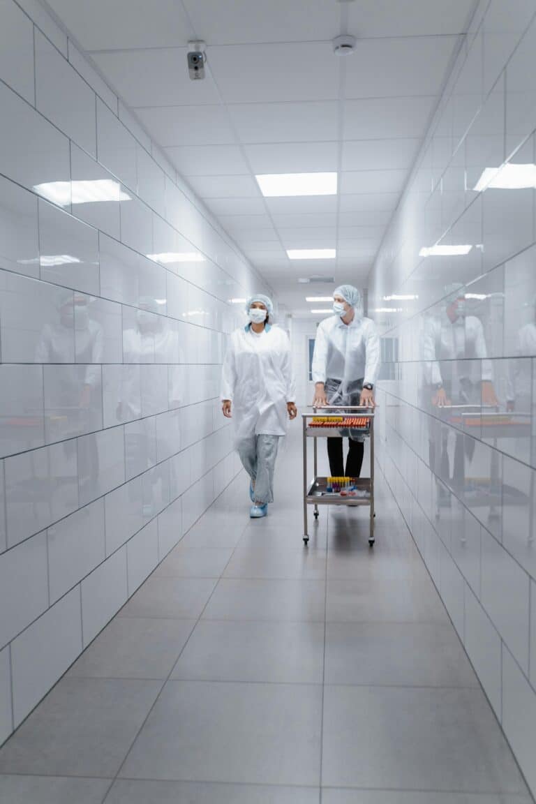 Cleanroom Manufacturing Staffing